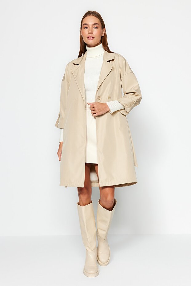 Bej Oversize Kuşaklı Su İtici Uzun Trençkot TWOAW24TR00019 - 1
