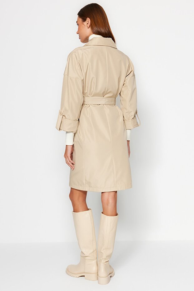 Bej Oversize Kuşaklı Su İtici Uzun Trençkot TWOAW24TR00019 - 6