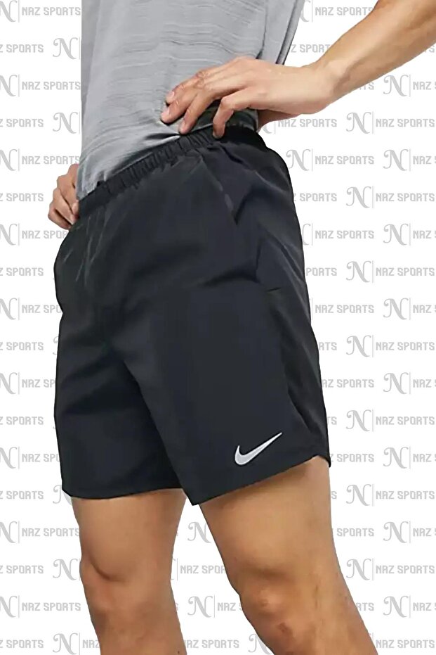 شورت الجري Dri-Fit Challenger 7BF Runnig باللون الأسود القياسي للرجال