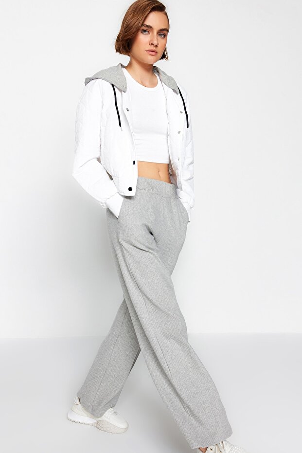 Gri Wide Leg/Rahat Kesim Fitilli Örme Eşofman Altı PantolonTWOAW23EA00065 - 1