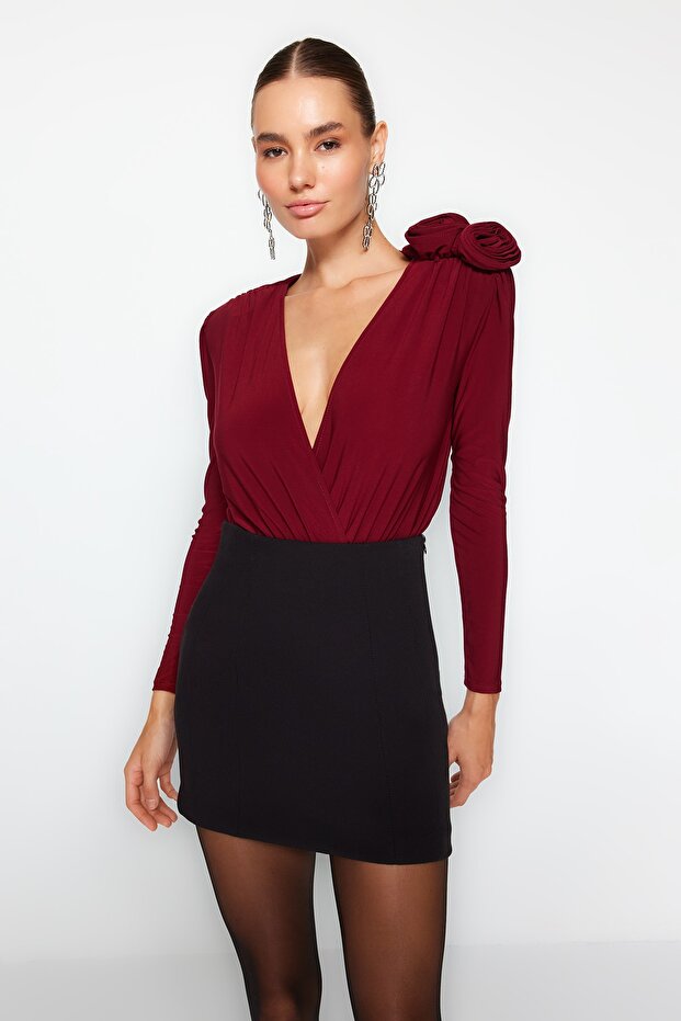 Bordo Kruvaze Yaka Gül Aksesuar Detaylı Body TPRAW24BD00012 - 1