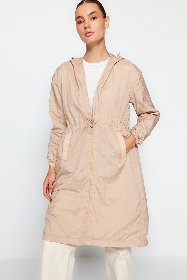 Bej Oversize Kapüşonlu Su İtici Yağmurluk TWOAW24MO00280 - 2