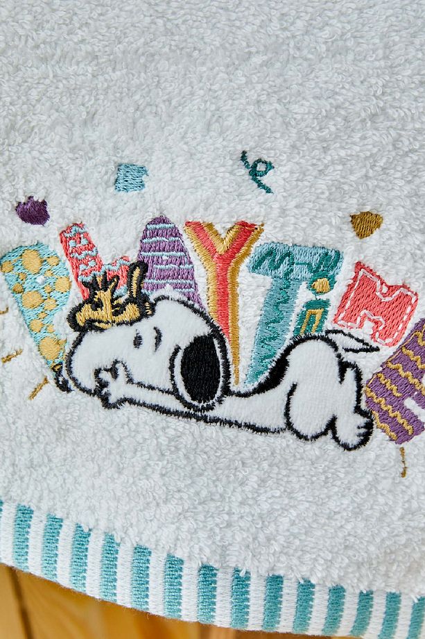 Snoopy Playtime Nakışlı 8-10 Yaş Çocuk Bornoz Seti - 3