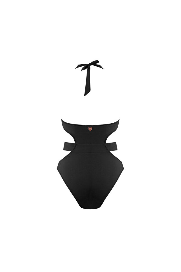 Caroline Black Mayokini - 2