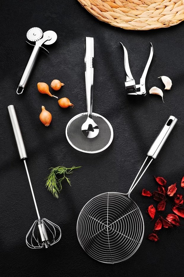 Garlic Crusher, Automatic Beater, Oil Strainer, Pizza Dough Cutter, Tongs Colander with Strainer