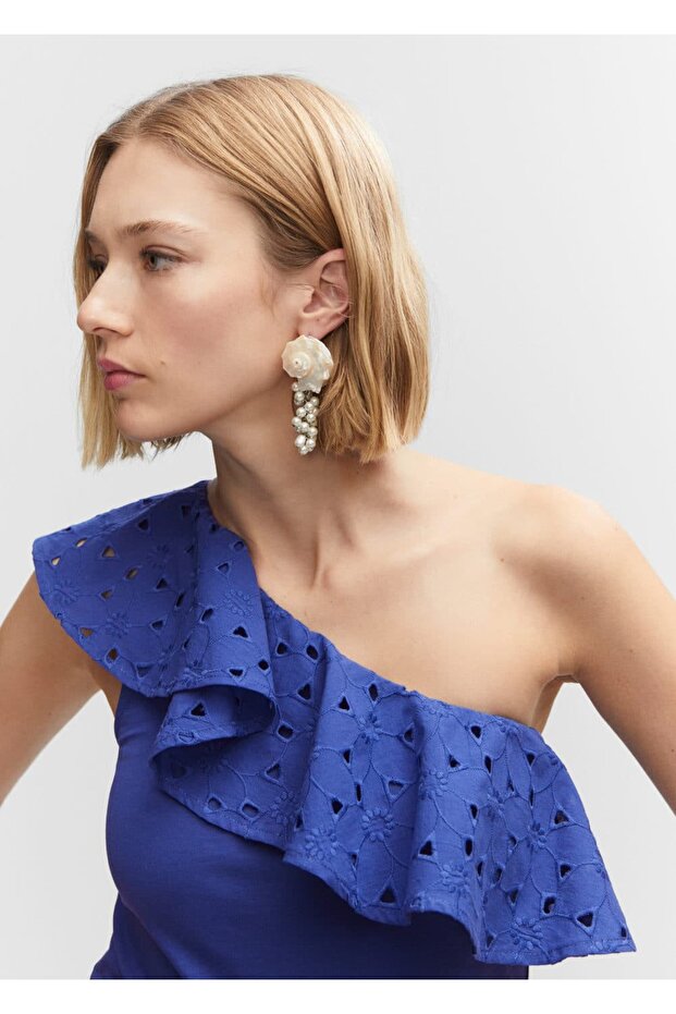 Volanlı işlemeli asimetrik bluz - 6