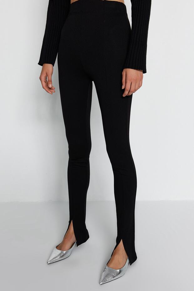 Siyah Yırtmaç Detaylı Esnek Örme Tall Pantolon TWOAW22PL0323 - 5