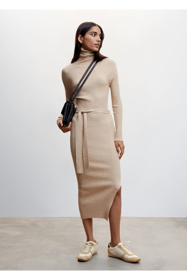 Geripptes Rollkragenkleid - 2