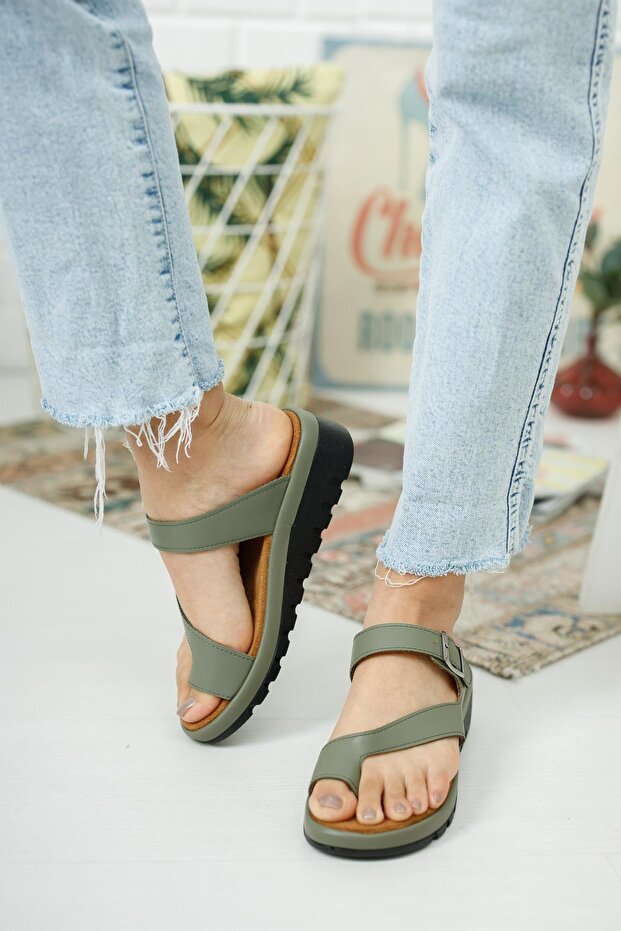 Women's Flip-Flop Buckle Comfort Slippers