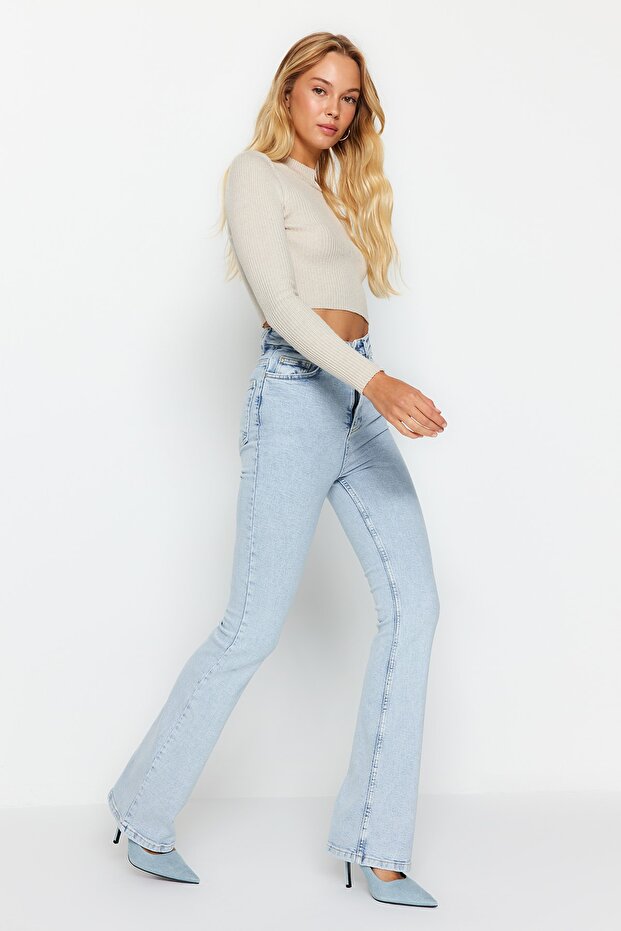 Açık Mavi Yüksek Bel Orta Esnek Flare Jeans İspanyol Paça TWOAW24JE00083 - 3