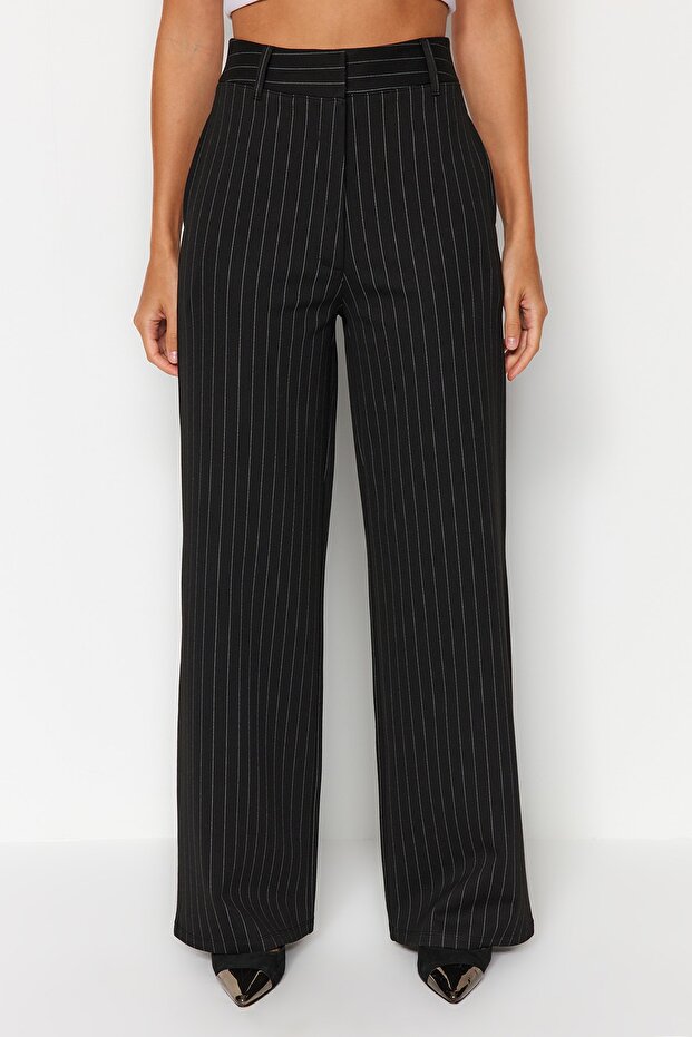 Siyah Çizgili Straight Fit Yüksek Bel Örme Pantolon TWOAW24PL00222 - 1