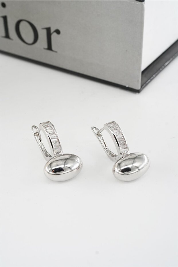 Women's Vip Series Baguette Zircon Stone Ellipse Model 2-Piece Earring Set