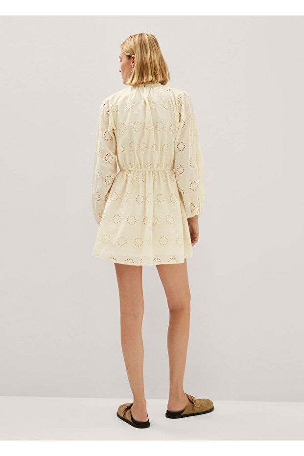 Durchbrochenes, detailliertes Baumwollkleid - 4