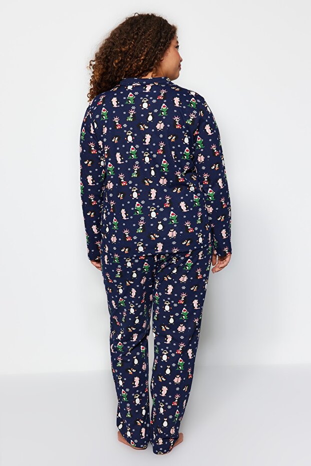 Lacivert Gömlek Yaka Yılbaşı Temalı Örme Pijama Takımı TBBAW24AI00002 - 7