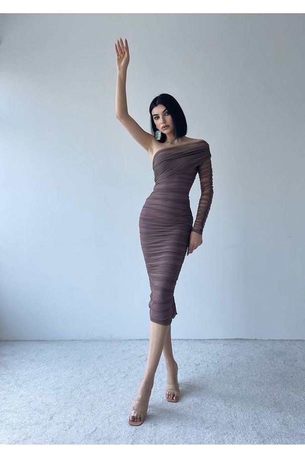 Tek Kol Drape Tül Siyah Elbise - 4