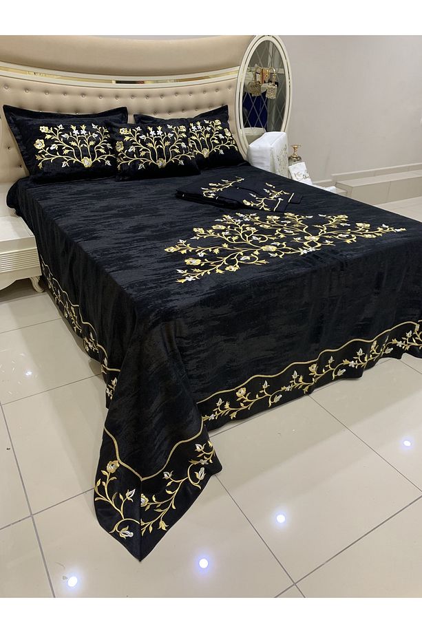 Gold Işlemeli Yatak Örtüsü Ve Nevresim Set 10 Parça - 4
