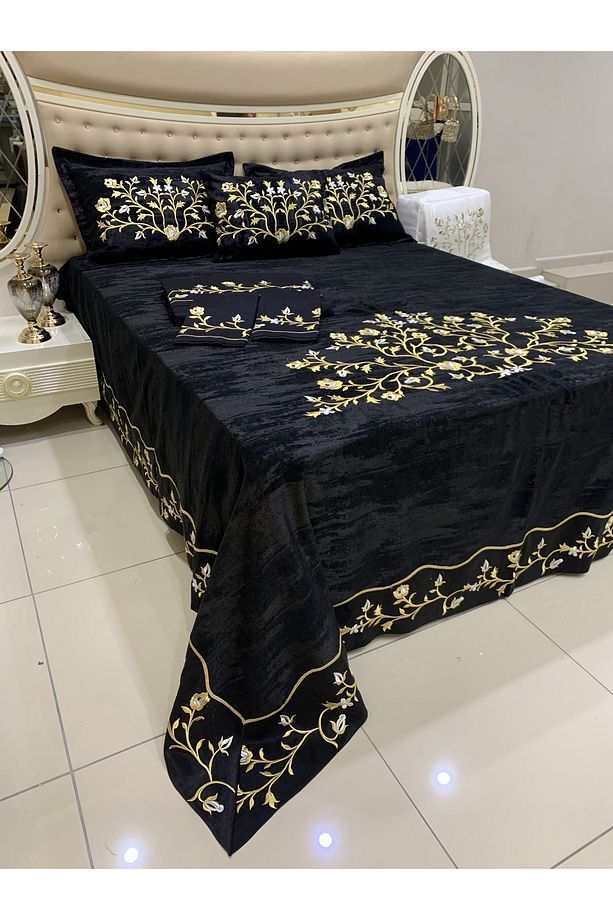 Gold Işlemeli Yatak Örtüsü Ve Nevresim Set 10 Parça - 6