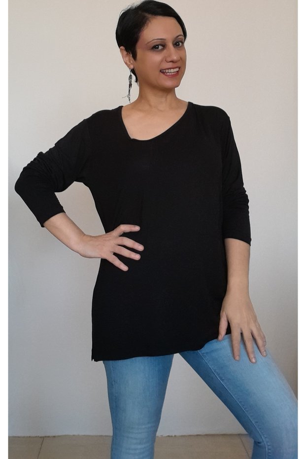 Black side V-neck combed cotton Viscose T-shirt