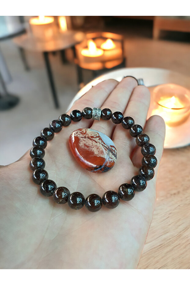 Natural Stone Healing Garnet (Granate) (with Stone Gift) 8 mm
