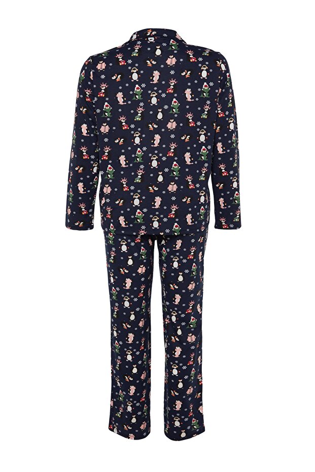 Lacivert Gömlek Yaka Yılbaşı Temalı Örme Pijama Takımı TBBAW24AI00002 - 9