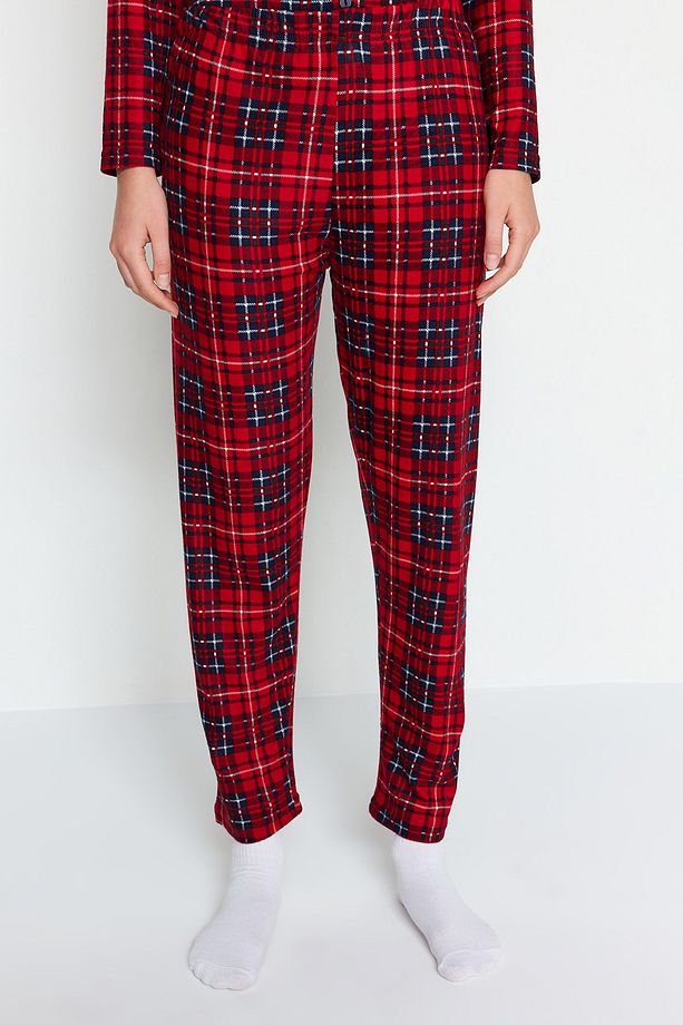 Kırmızı Ekoseli Yumuşak Hissiyatlı Fırçalı Kumaş Uyku Bantlı Örme Pijama Takımı THMAW24PT00100 - 8