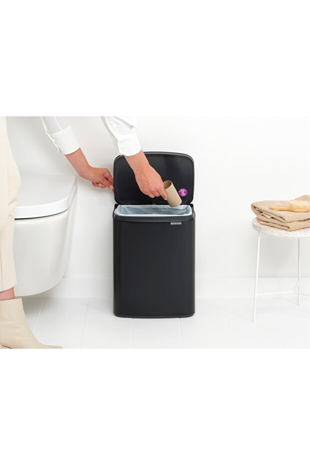 Mat Siyah Çöp Kutusu 12l - 3