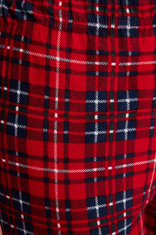 Kırmızı Ekoseli Yumuşak Hissiyatlı Fırçalı Kumaş Uyku Bantlı Örme Pijama Takımı THMAW24PT00100 - 9