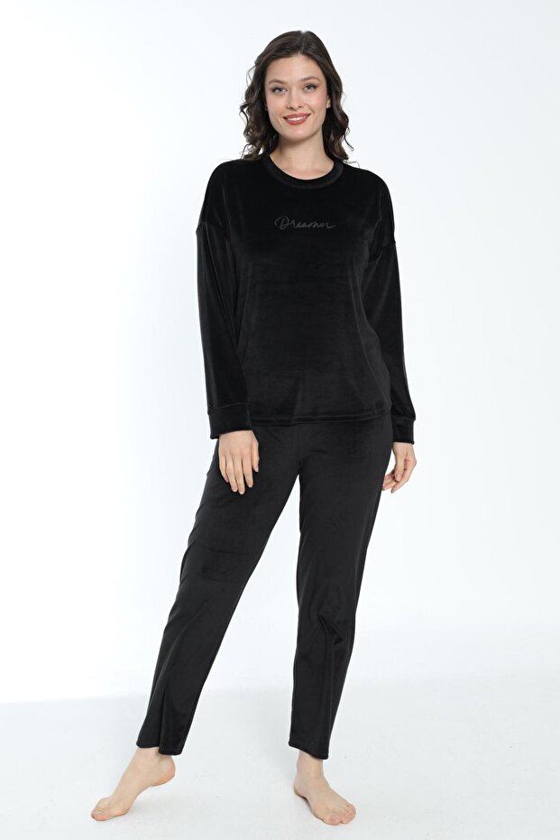 Women's Winter Written Soft Velvet Pajama Set
