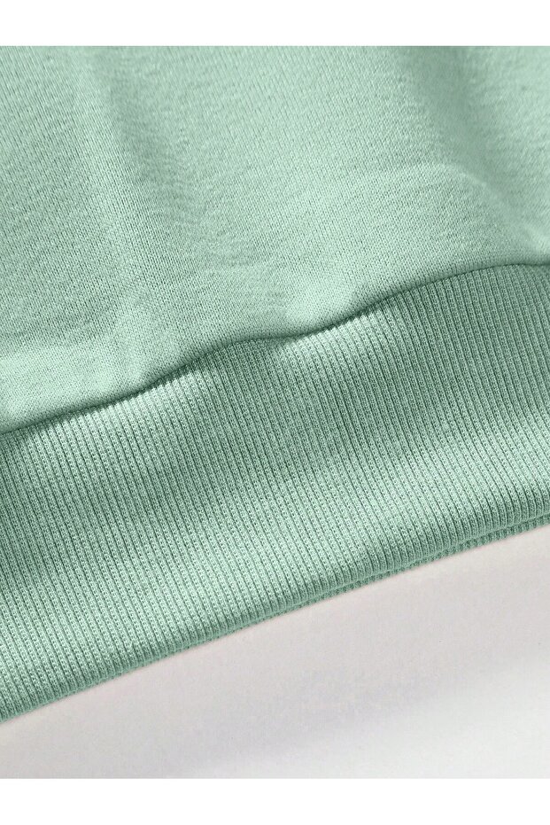 سويت شيرت مانفينيتي هايبي مواد بطبعة دب باللون الأخضر - 3