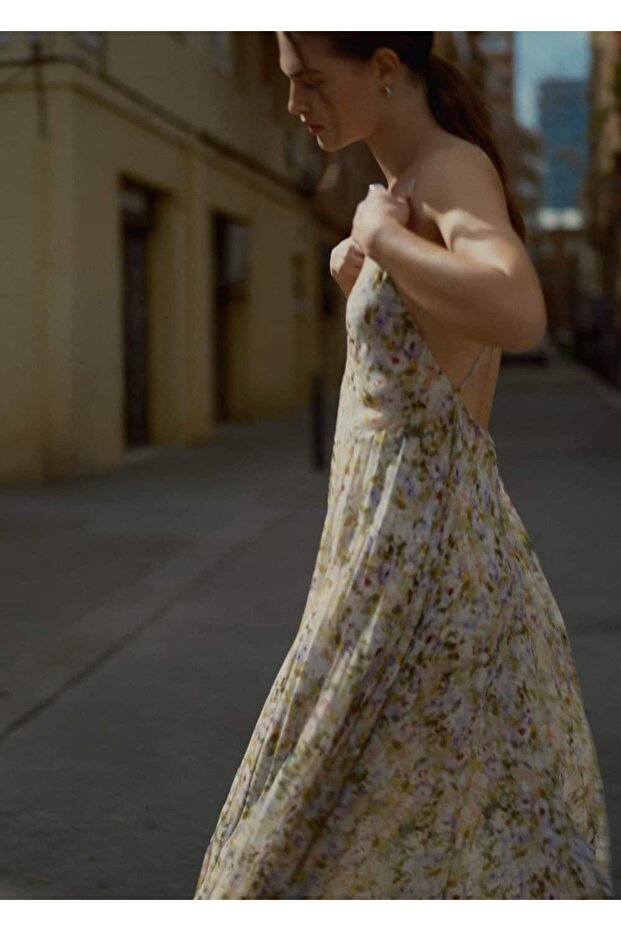 Çiçekli Pilili Elbise - 8