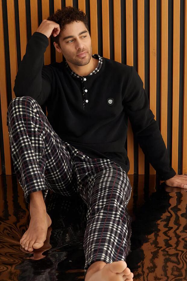 Black Red Plaid Patterned Fleece Men's Pajama Set