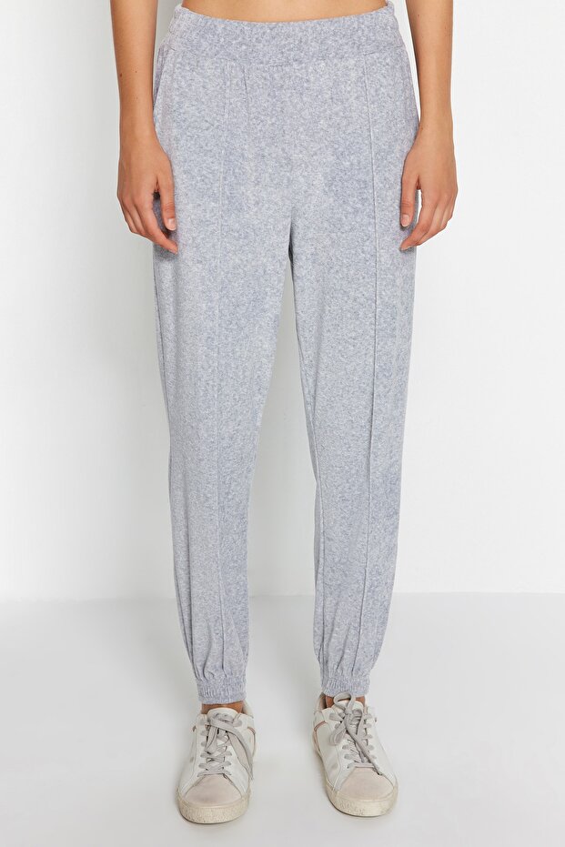 Graue lockere Jogger-Strick-Jogginghose aus Samt TWOAW21EA0201 - 4