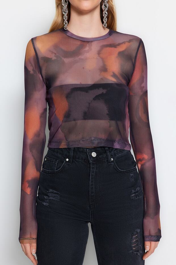 Siyah Baskılı Tül Fitted/Vücuda Oturan Crop Esnek Örme Bluz TWOAW24BZ00030 - 4