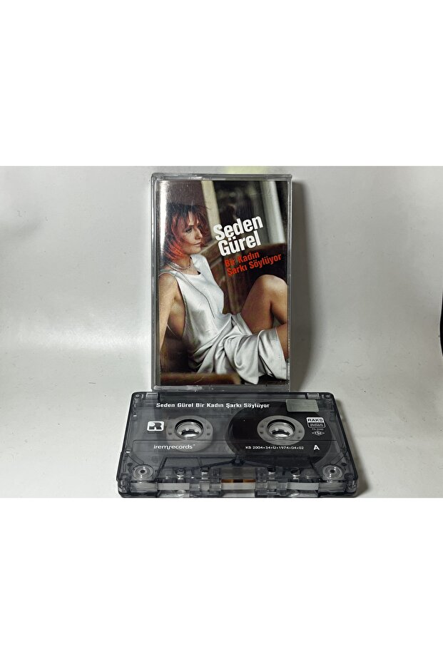 Seden gürel - a woman singing a song cassette