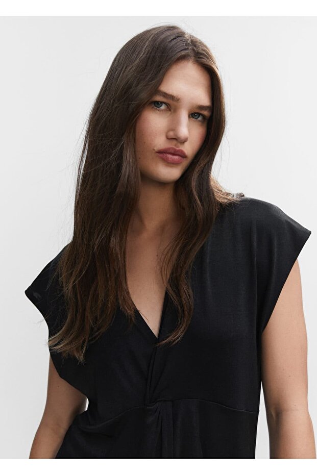 Düğüm detaylı tişört - 6