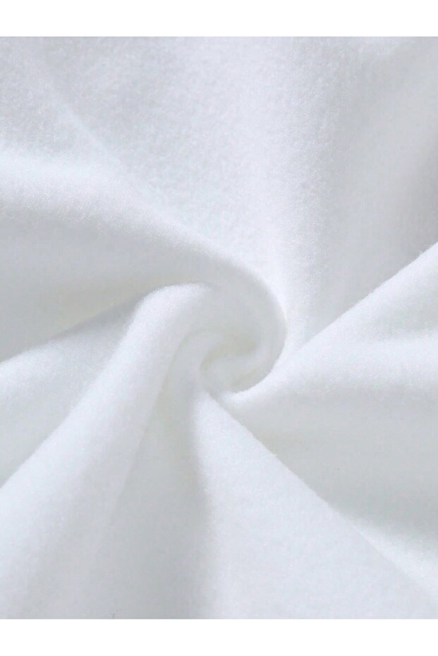 سويت شيرت Manfinity Hypemode Bear مطبوع بأكتاف منسدلة باللون الأبيض - 4