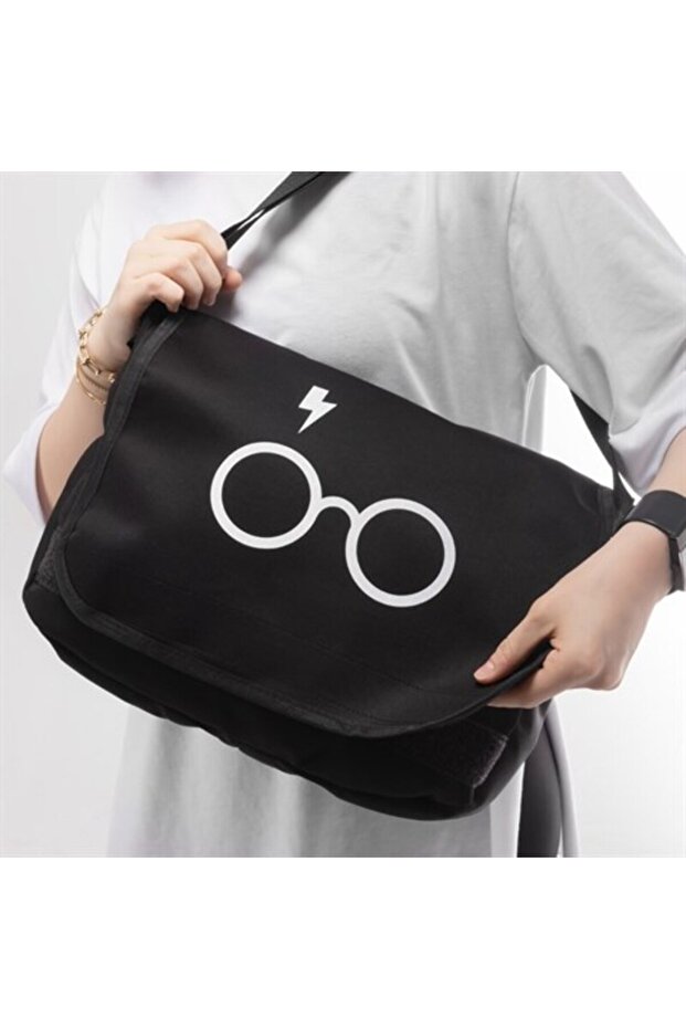 Hp Printed Unisex Messenger Bag