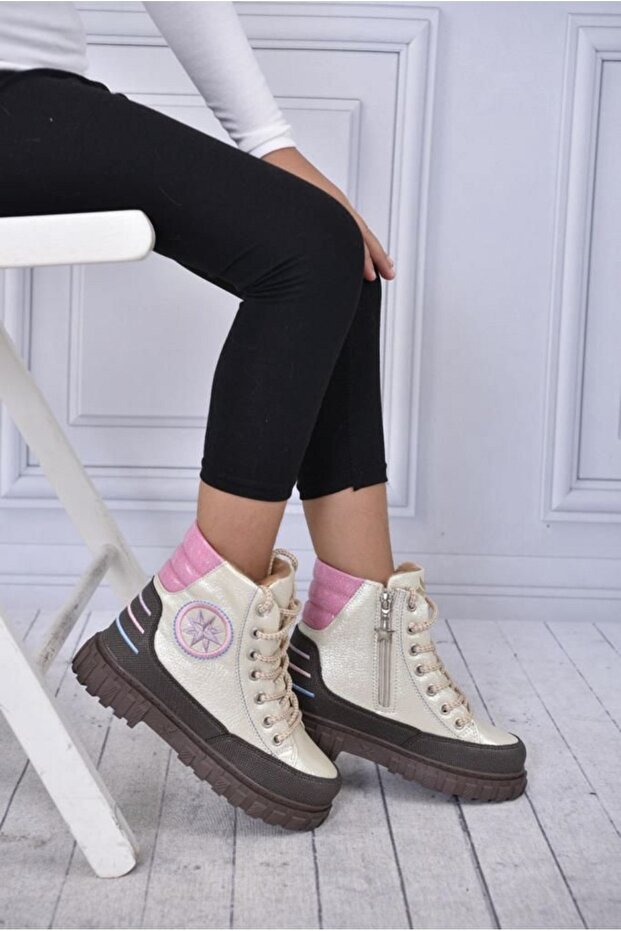 COOL PROOF NEW MODEL STAR GIRL BOOTS WITH INNER FEATHER