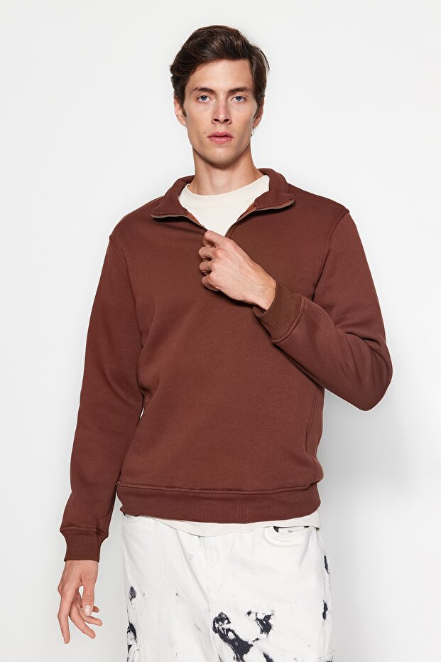 Kahverengi Regular/Normal Kesim Dik Yaka Fermuarlı Pamuklu Basic İçi Polar Sweatshirt TMNAW24SW00041 - 4