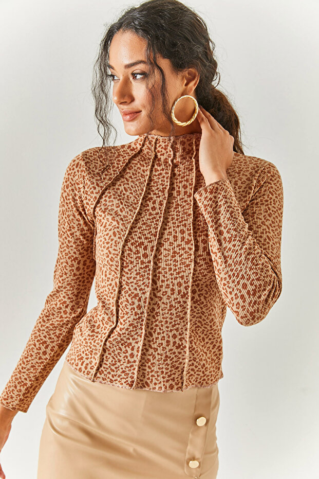 Women's Leopard Brown Piece High Collar Lycra Crop Blouse BLZ-19002398