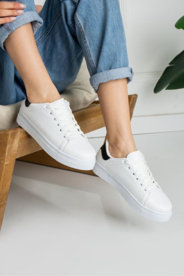 Women's White Black Sports Plain Lace-up