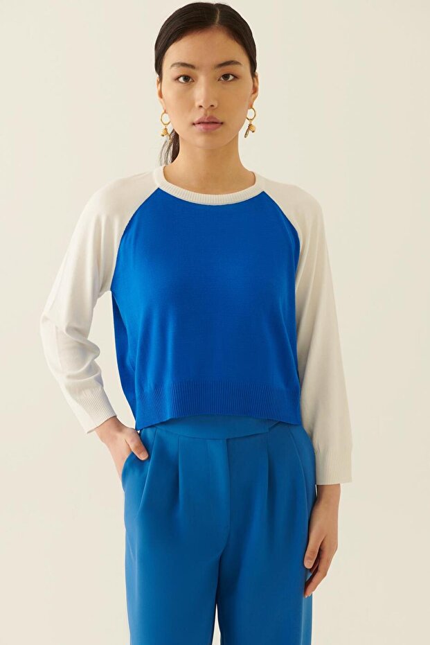 Illas Cobalt Blue Ecru Color Women's Knitwear Blouse
