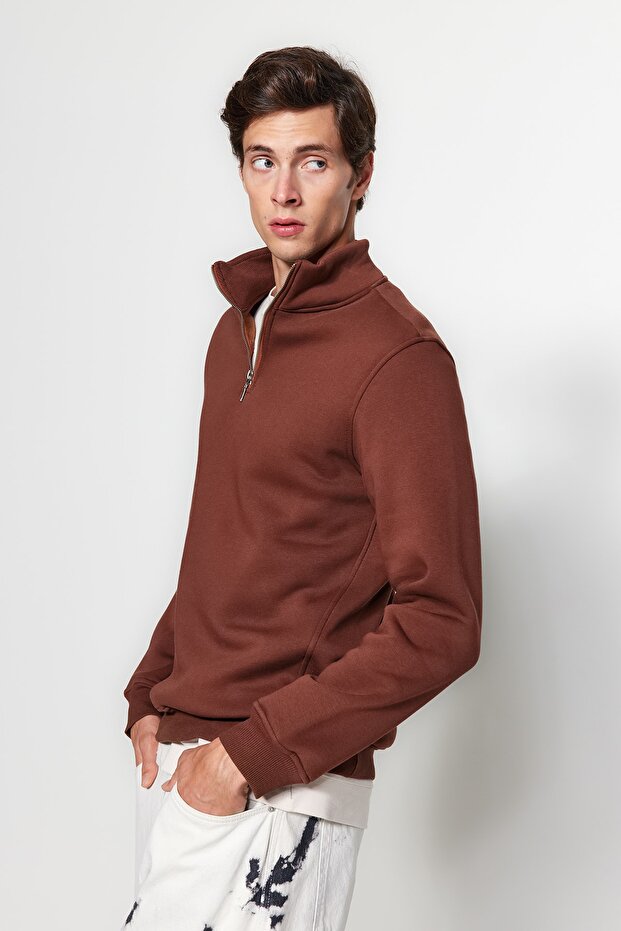 Kahverengi Regular/Normal Kesim Dik Yaka Fermuarlı Pamuklu Basic İçi Polar Sweatshirt TMNAW24SW00041 - 2