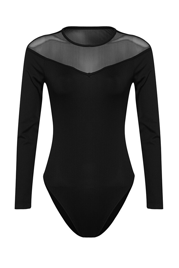 Siyah Slim Tül Detaylı Kalp Yaka Alttan Çıtçıtlı Fitilli Esnek Örme Body TWOAW24BD00019 - 6