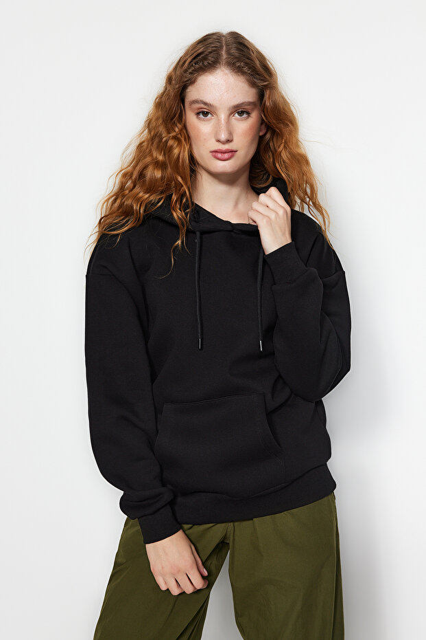 Siyah Kalın İçi Polarlı Oversize/Geniş Kalıp Kapüşonlu Basic Örme Sweatshirt TWOAW24SW00103 - 7