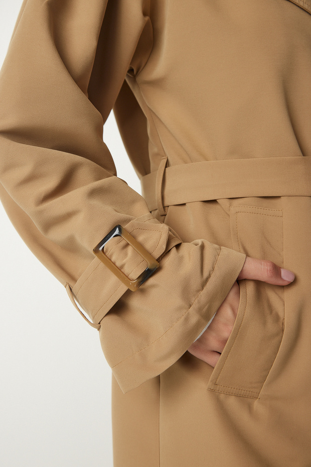 Дамски тренчкот с колан и яка с двуредно гърдо тип Camel MC00220 - 6