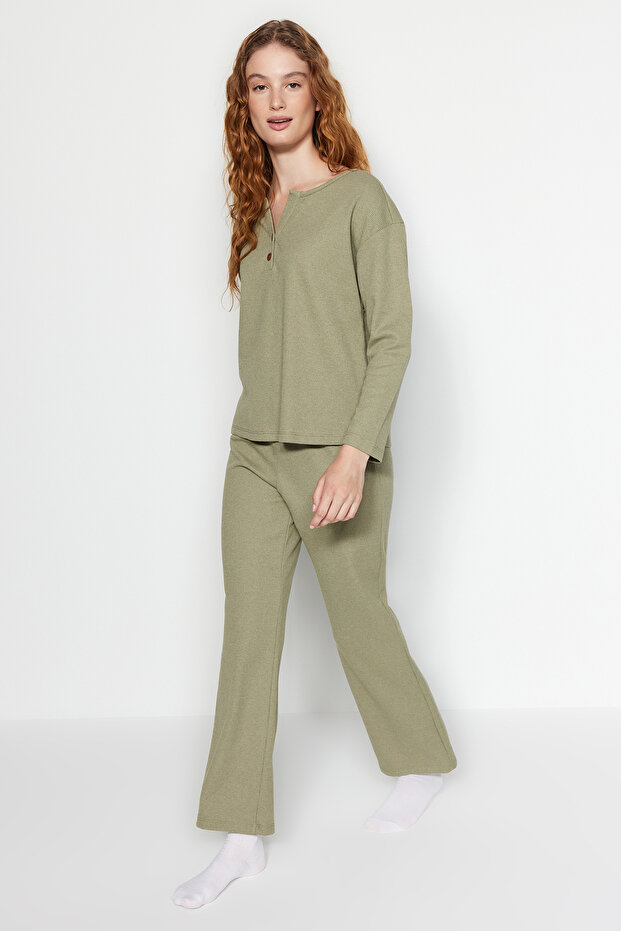 Yeşil Waffle Tshirt-Pantolon Örme Pijama Takımı THMAW24PT00126 - 4