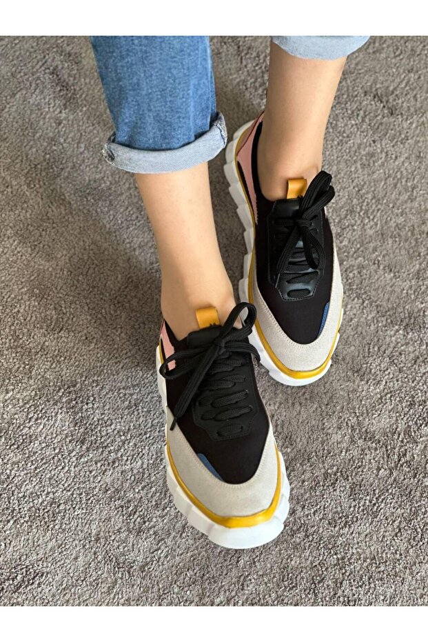 Sneaker - 3