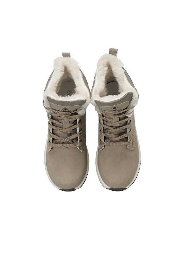 Leslie Kadın Bot - 4