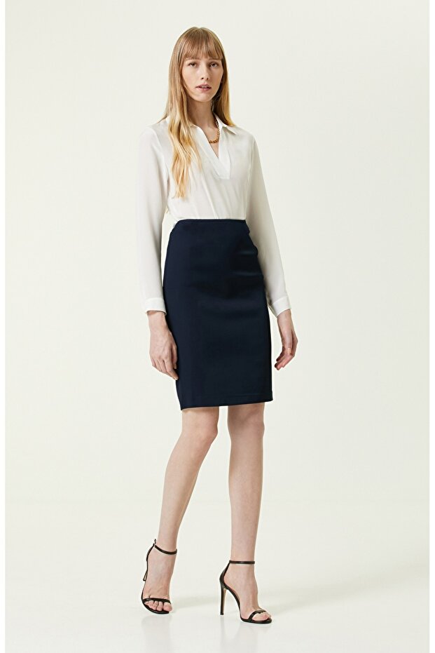 Navy Blue Elastic Waist Knitted Midi Pencil Skirt